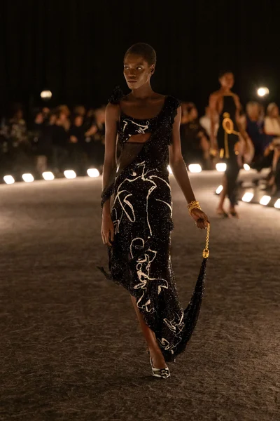 Look 36